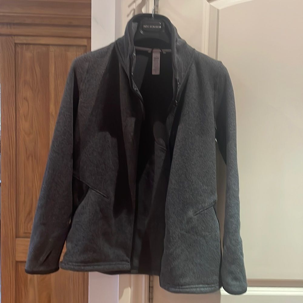 Ivivva 12 grey fleece wrap cardigan Lululemon for kids